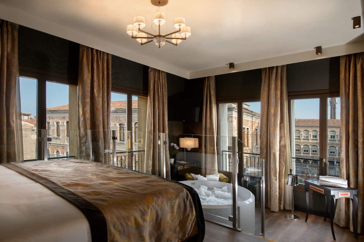 Suite Junior, en angle | Vue de la chambre