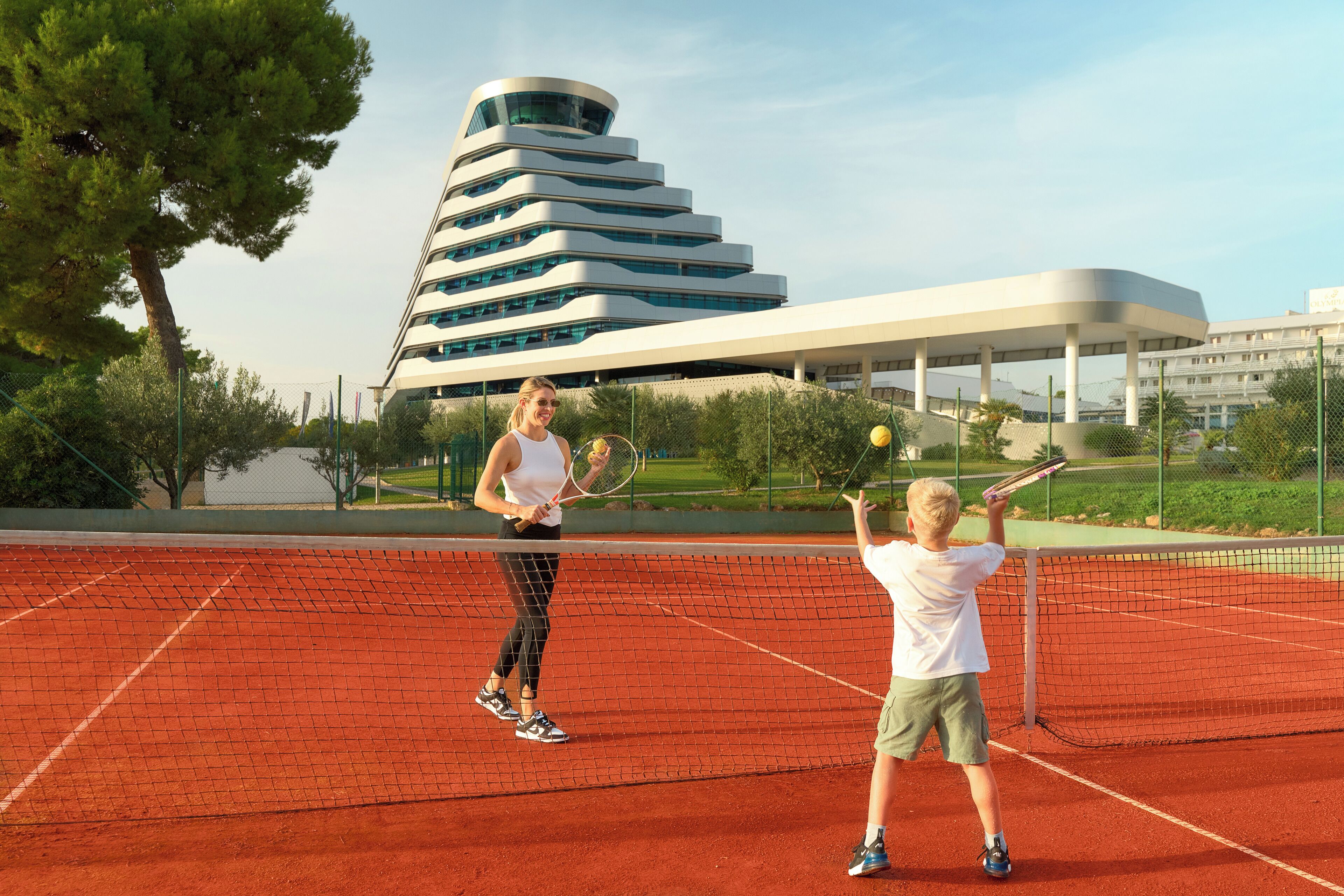 Lapangan tenis