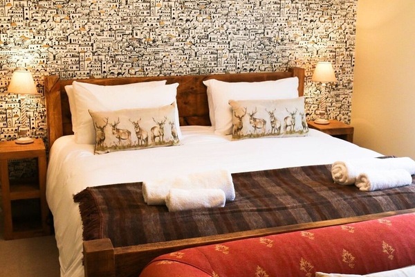 Double Room (Super-king Bed - Room 3) | 1 bedroom