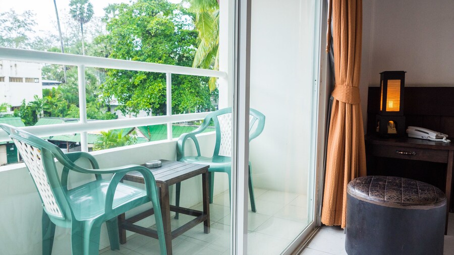 The Nice Patong Hotel