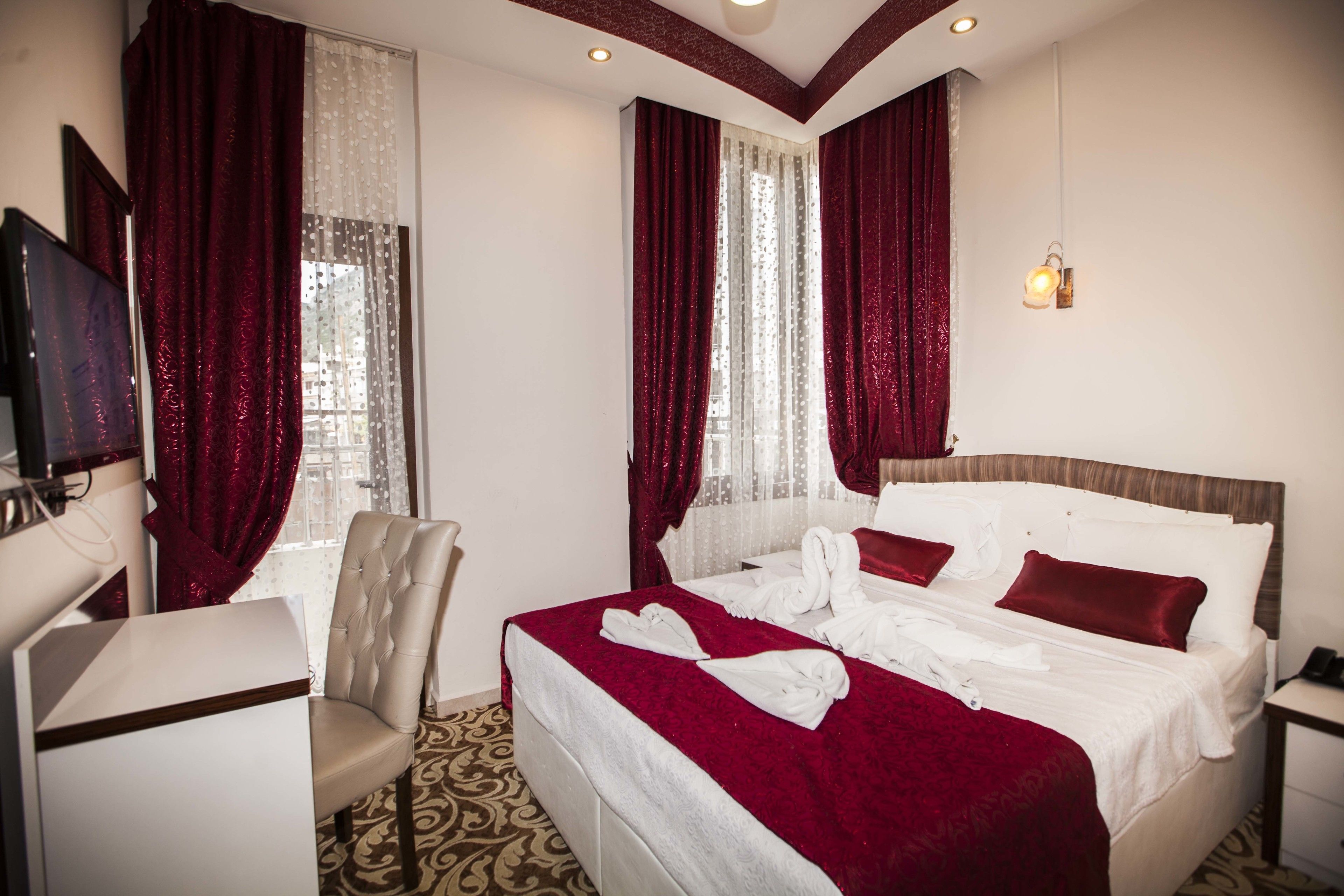 Minibar, in-room safe, desk, soundproofing