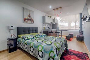 Standard Apartment, 1 Bedroom, City View | 1 bedroom, free WiFi - Las Palmas Apartment 306 (Bogotá)