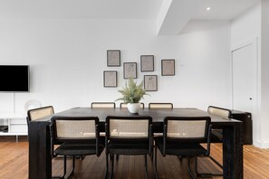 Exclusive Apartment, 2 Bedrooms (302) | Egyptian cotton sheets, premium bedding, pillowtop beds, minibar - The SFX Old Port (Montreal)