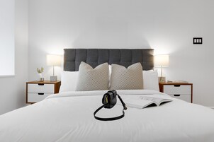 Luxury Apartment, 2 Bedrooms, Kitchen (202) | Egyptian cotton sheets, premium bedding, pillowtop beds, minibar