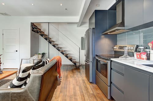 Superior Apartment, 2 Bedrooms (304) | Private kitchen