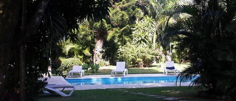 Alberca al aire libre