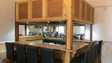 Bar (di hartanah)