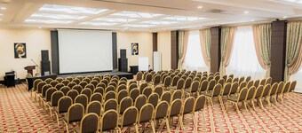 阿斯塔納舒適酒店