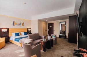 Minibar, in-room safe, desk, blackout curtains