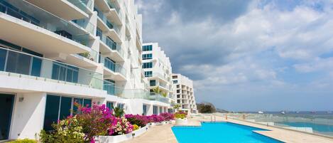 Piscina a l'aire lliure