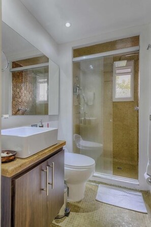Appartement Standard, 1 chambre, vue jardin | Salle de bain