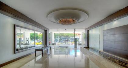 Apartment Zona Rosa 2204