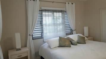 Luxury Apartment, 2 Bedrooms, Kitchen, Garden View | 3 bedrooms, Egyptian cotton sheets, premium bedding, in-room safe