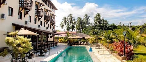 Alberca al aire libre