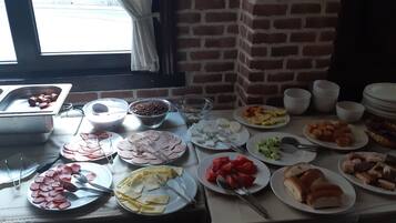 Daily buffet breakfast (EUR 7 per person)