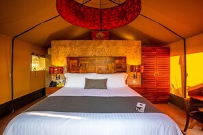 1 King Bed, Jetted Tub, Garden View (Bliss Tent)  | Premium bedding, minibar, in-room safe, desk - Serenity Authentic Glamping Tulum (Xpu-Ha)