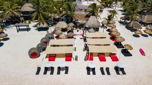 White sand - Serenity Authentic Glamping Tulum (Xpu-Ha)
