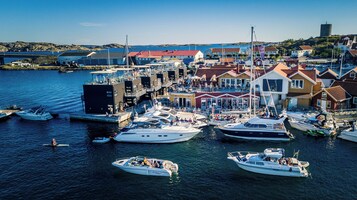 Se sirven almuerzos y cenas, cocina escandinava