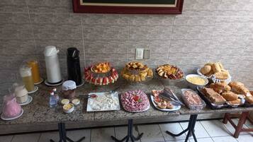 Breakfast buffet