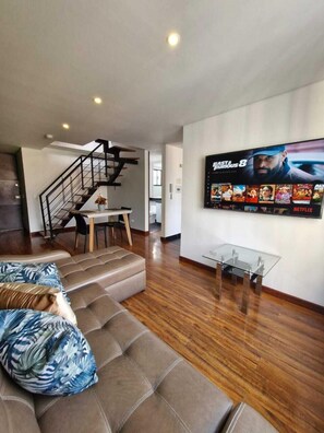 Duplex | Living area