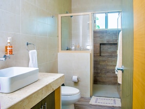Standard Apartment, 2 Bedrooms | Bathroom | Separate bathtub and shower, jetted bath, towels - Mayan House Tulum - Family Apartments (Tulum)