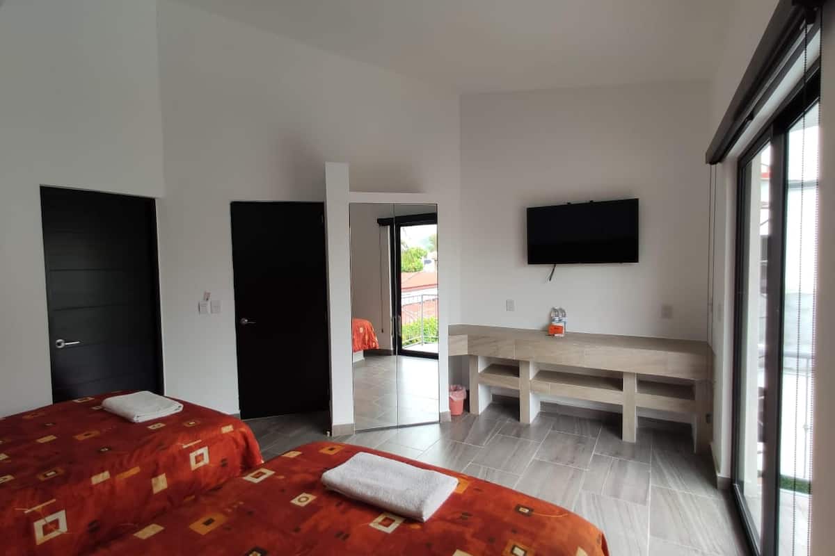 double room, 2 double beds | iron/ironing board, free wifi