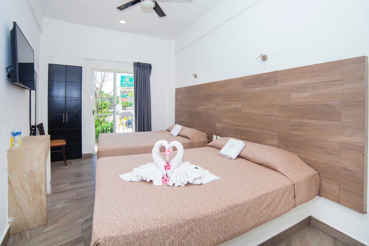 double room, 2 double beds | iron/ironing board, free wifi