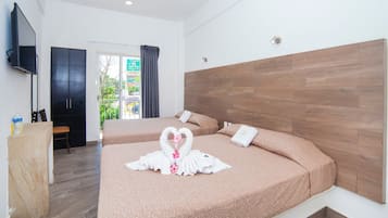 Chambre Double, 2 lits doubles | Fer et planche à repasser, Wi-Fi gratuit