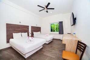 Kamar Double, 2 Tempat Tidur Double | Setrika/meja setrika dan Wi-Fi gratis