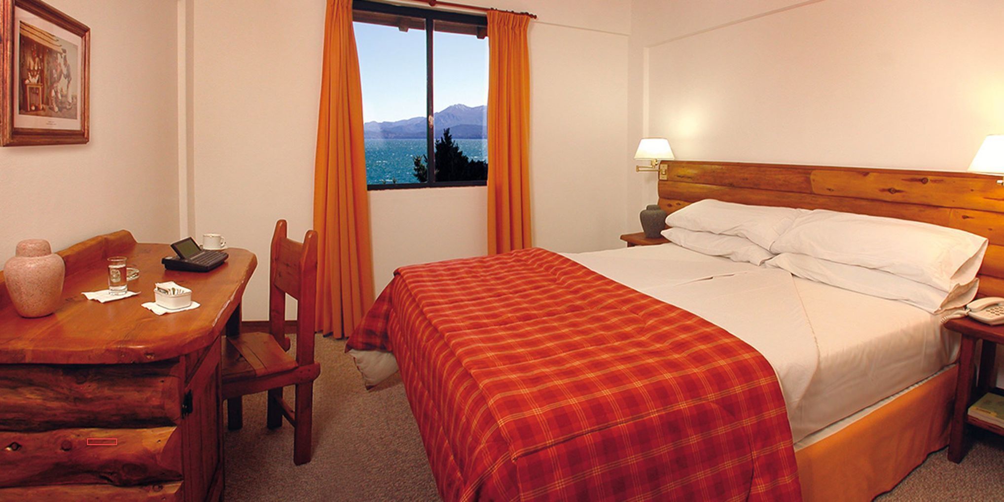 In-room safe, desk, soundproofing, bed sheets