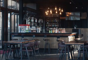 Bar (en el alojamiento)