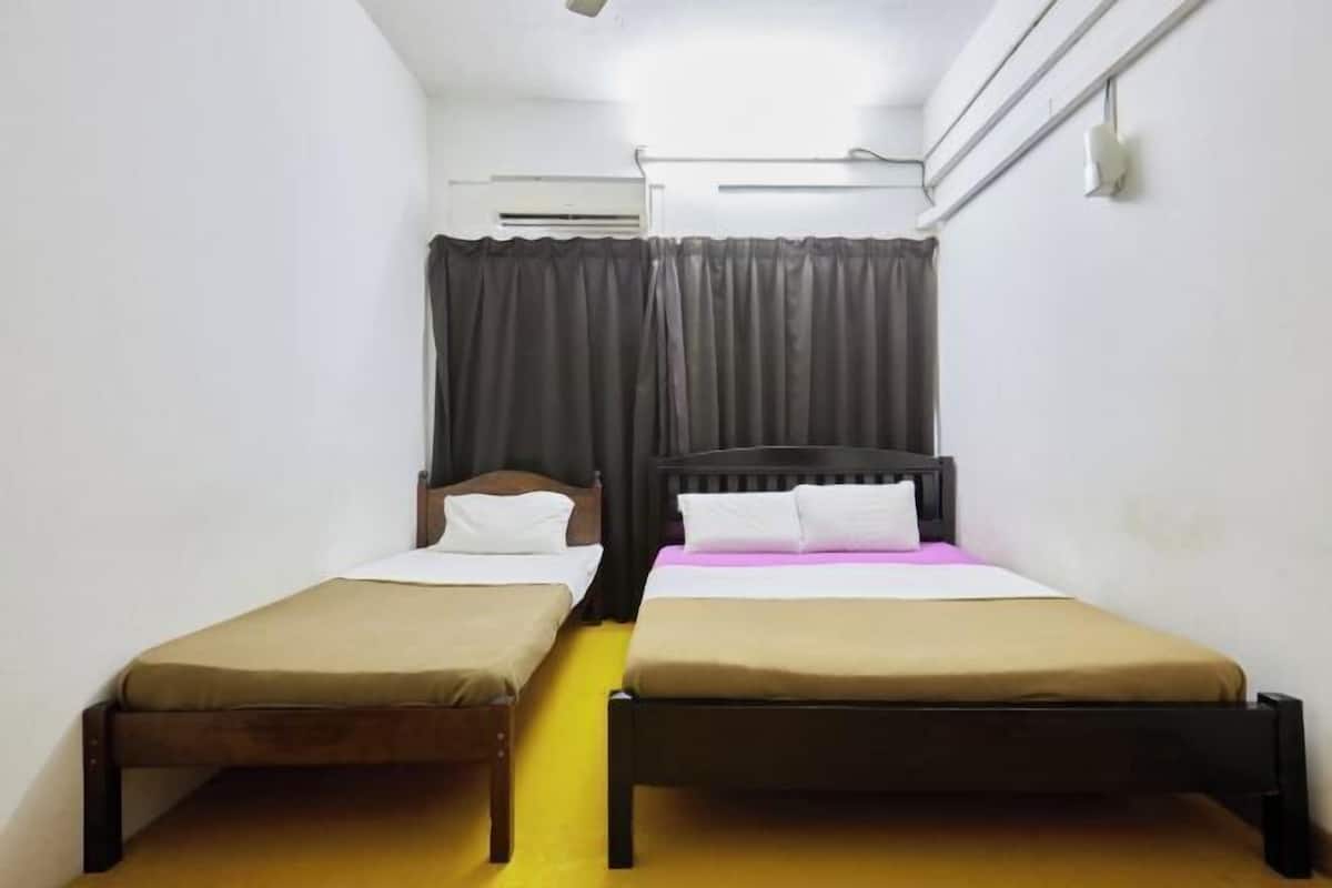 Desk, bed sheets
