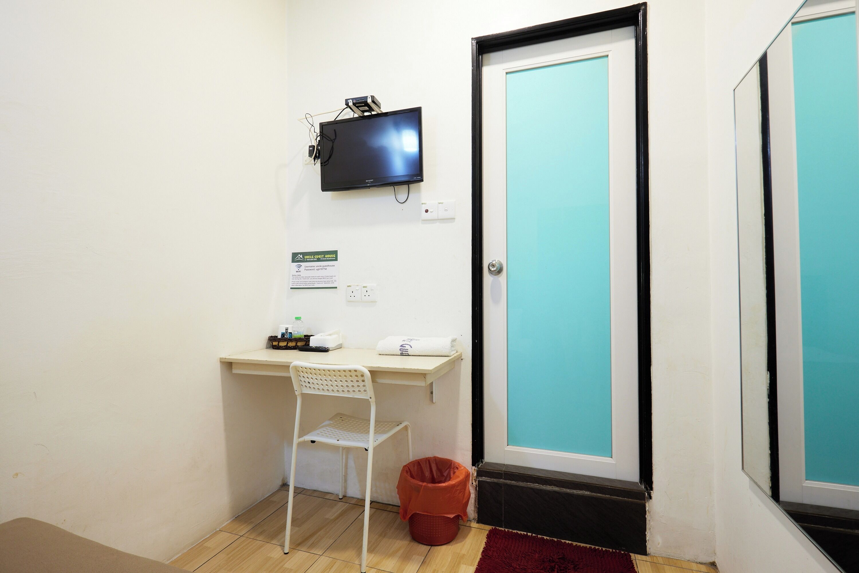 Deluxe-Einzelzimmer | Schreibtisch, Bettwäsche