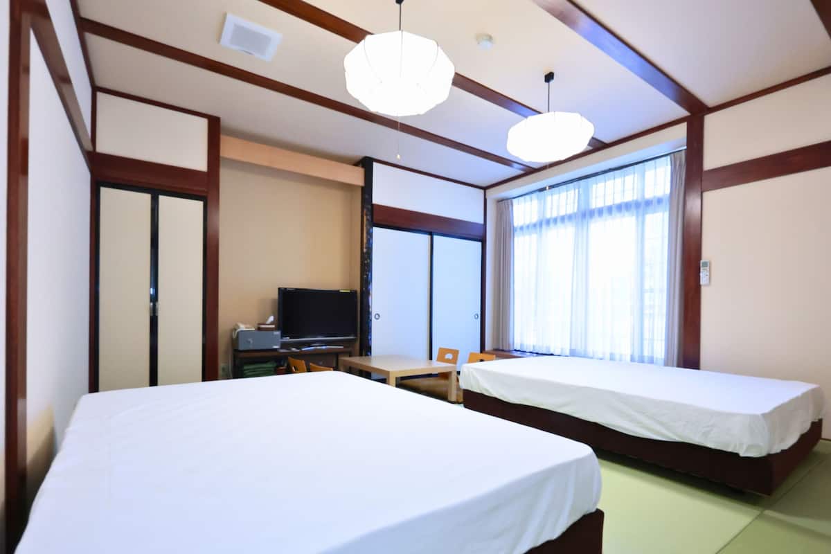 Zimmer im japanischen Stil, Nichtraucher (10 Tatami Mats w/bathroom,Toilet,102) | Zimmersafe, Schreibtisch, Verdunkelungsvorhänge, kostenloses WLAN