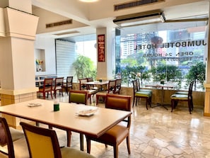 Daily continental breakfast (THB 125 per person) - Jumbotel Hotel (Bangkok)