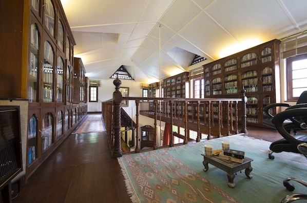 Bibliotek