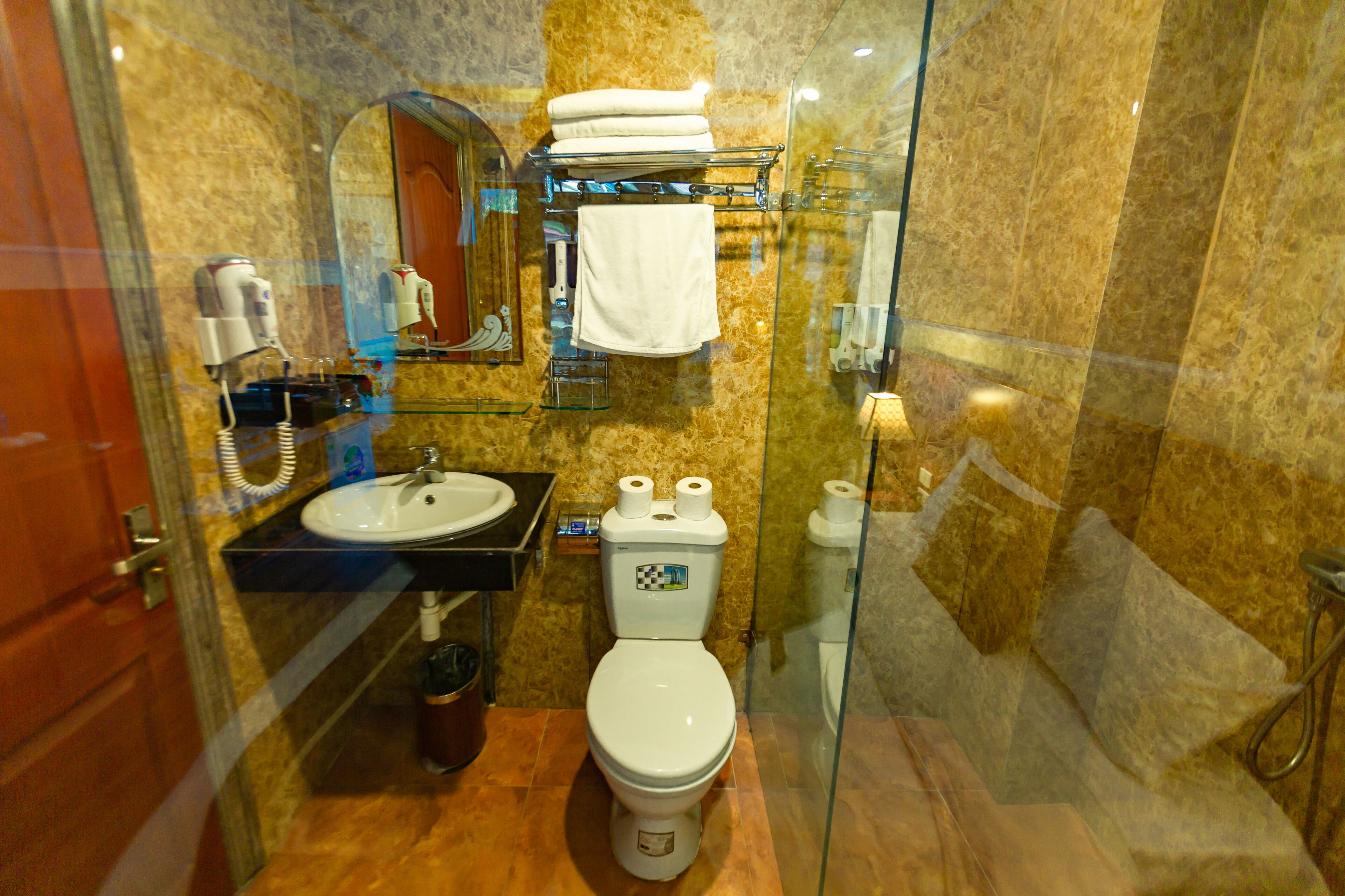 shower, free toiletries, hair dryer, slippers