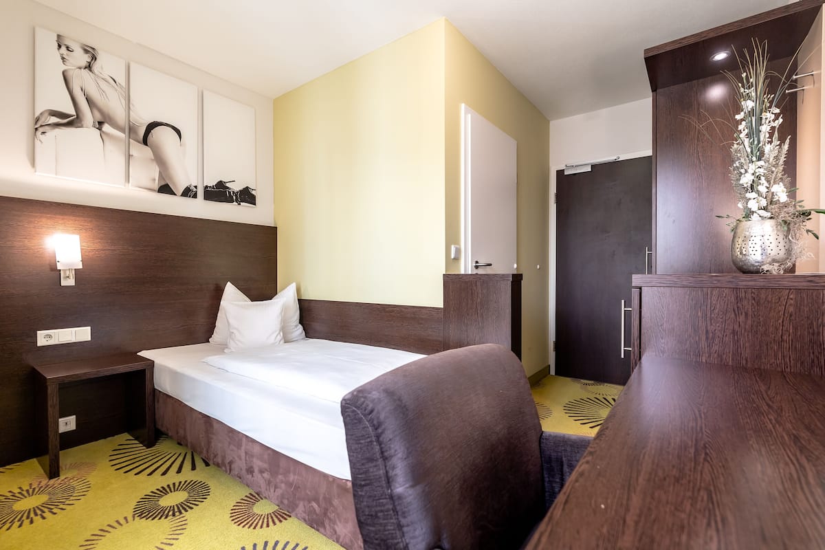 Single Room (Small) | Premium bedding, minibar, in-room safe, desk