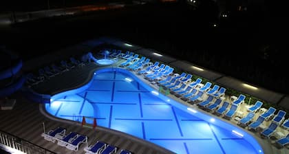 Side West Park Hotel