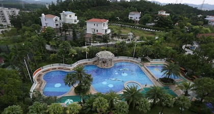 New World Taishan Hotel