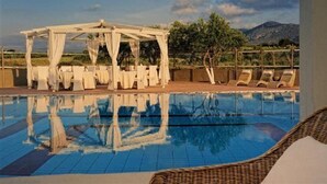 Unclassified image, 5 of 62, button - Paradise Island Villas (Chersonissos)