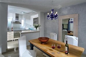 Dining - Paradise Island Villas (Chersonissos)