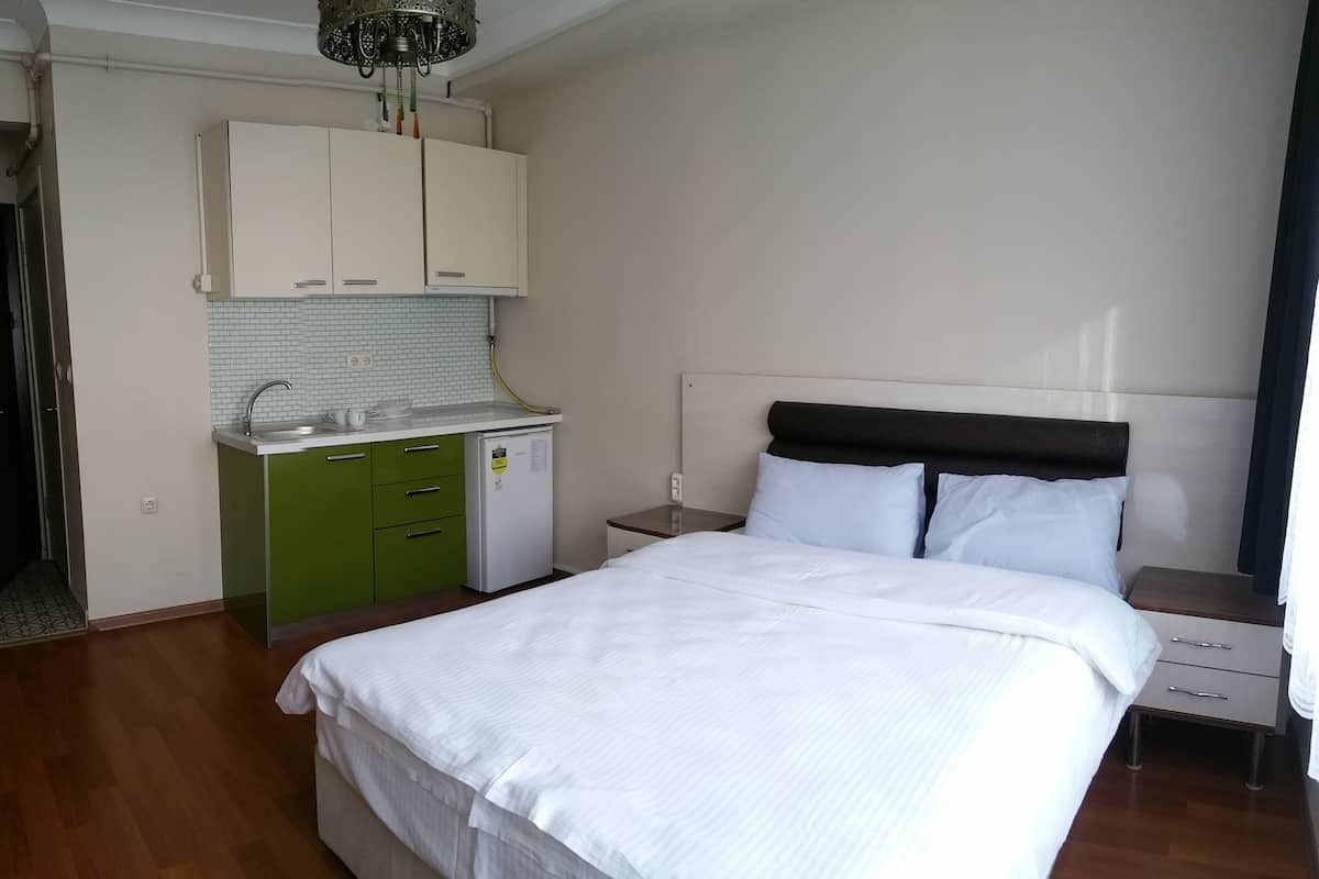 In-room safe, desk, iron/ironing board, free cribs/infant beds