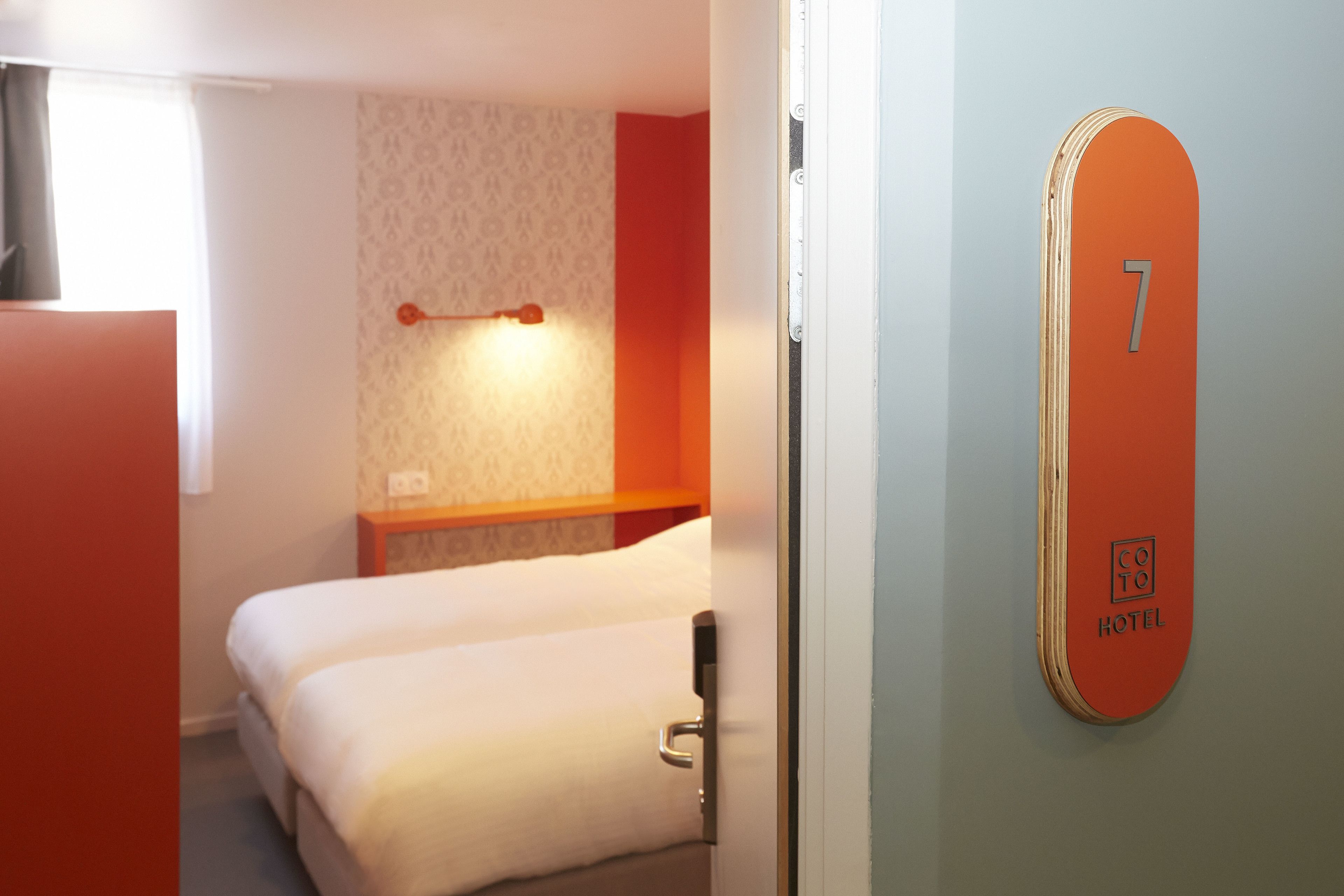 Zweibettzimmer | Individuell eingerichtet, Schreibtisch, Verdunkelungsvorhänge