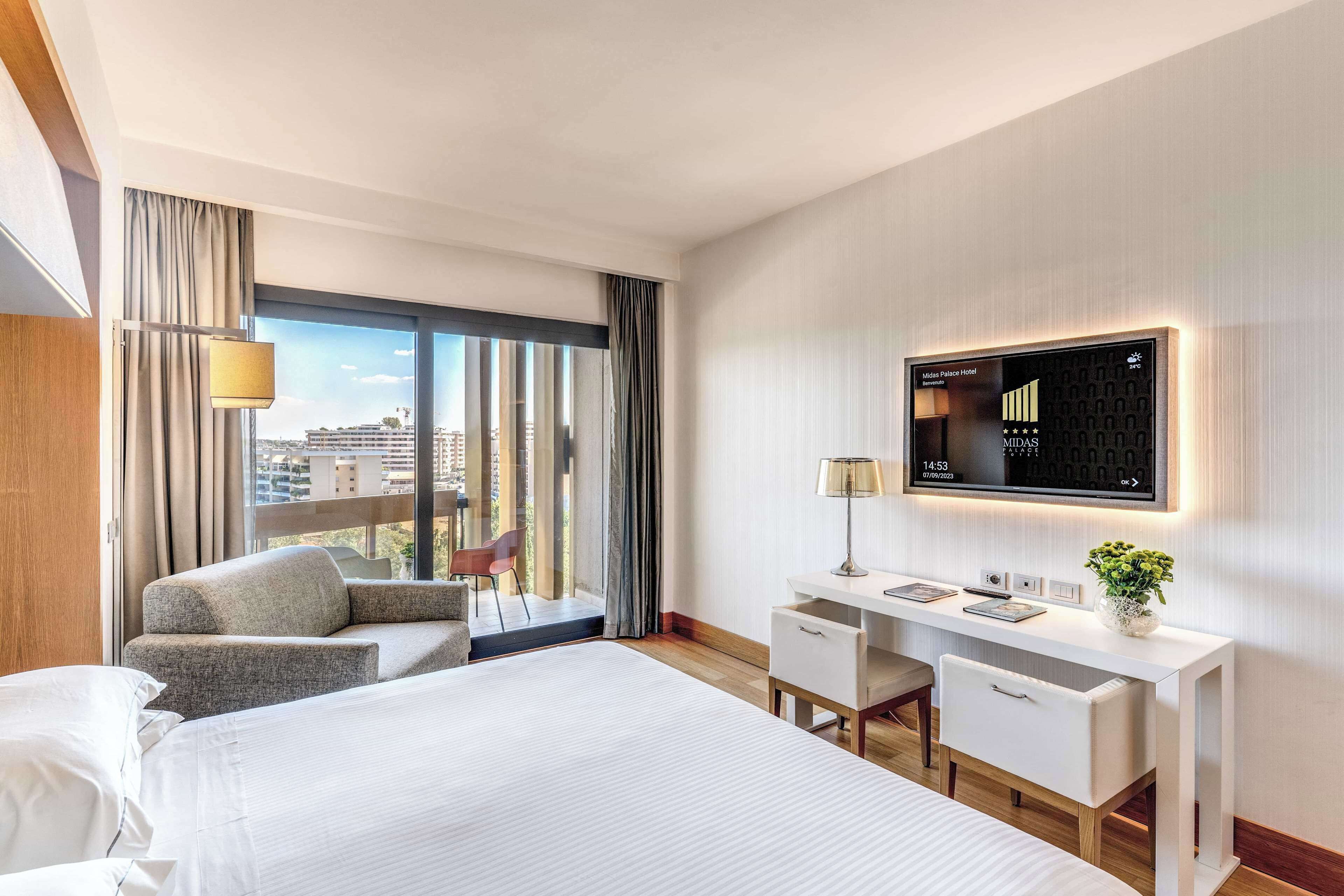 Biancheria da letto di alta qualità, minibar, una cassaforte in camera