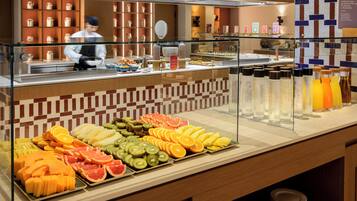 Colazione a buffet a pagamento, servita tutte le mattine