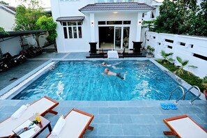 Outdoor pool - Well-To-Do Villa (Da Nang)