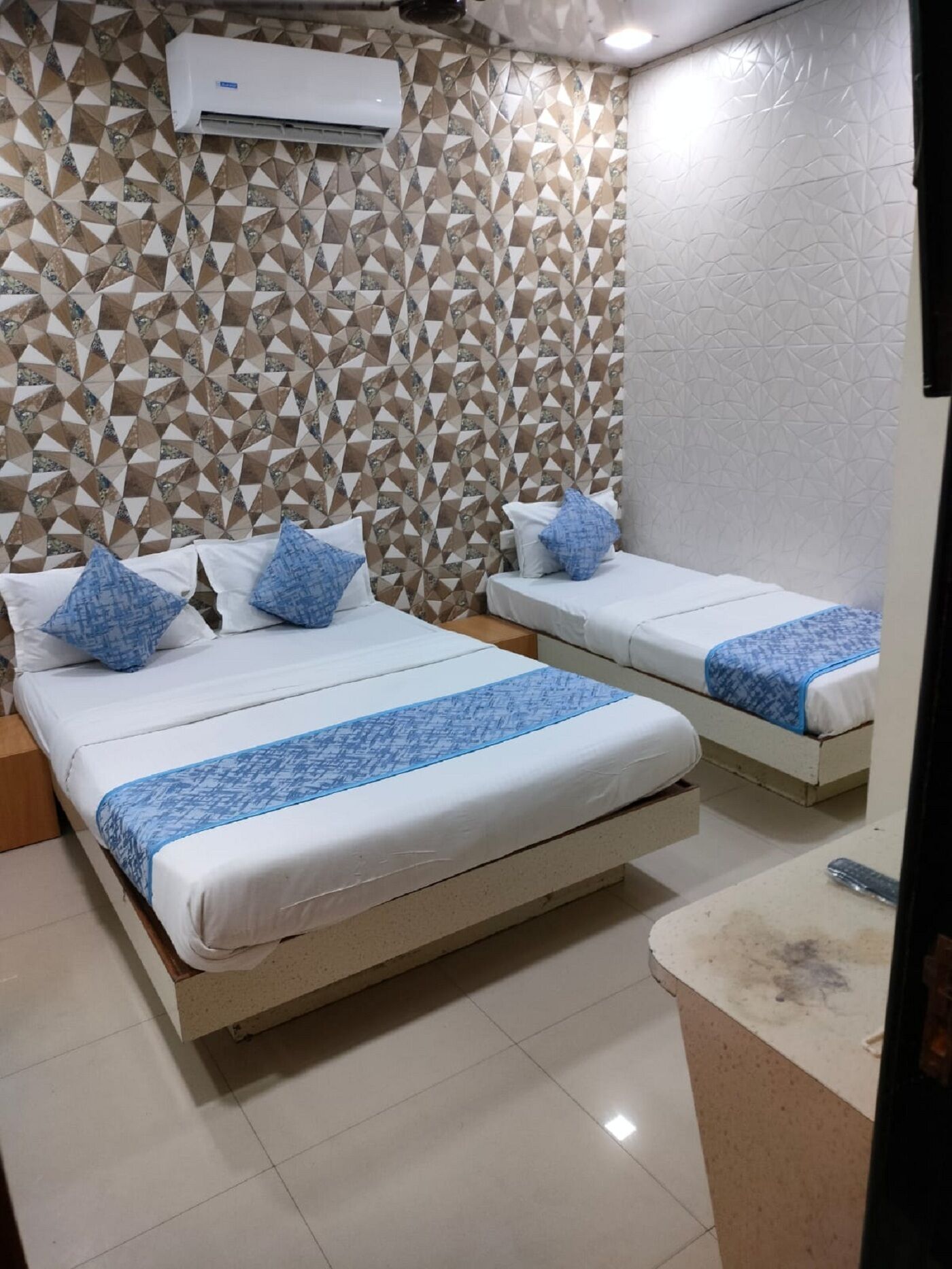 Photo - Hotel KF Residency