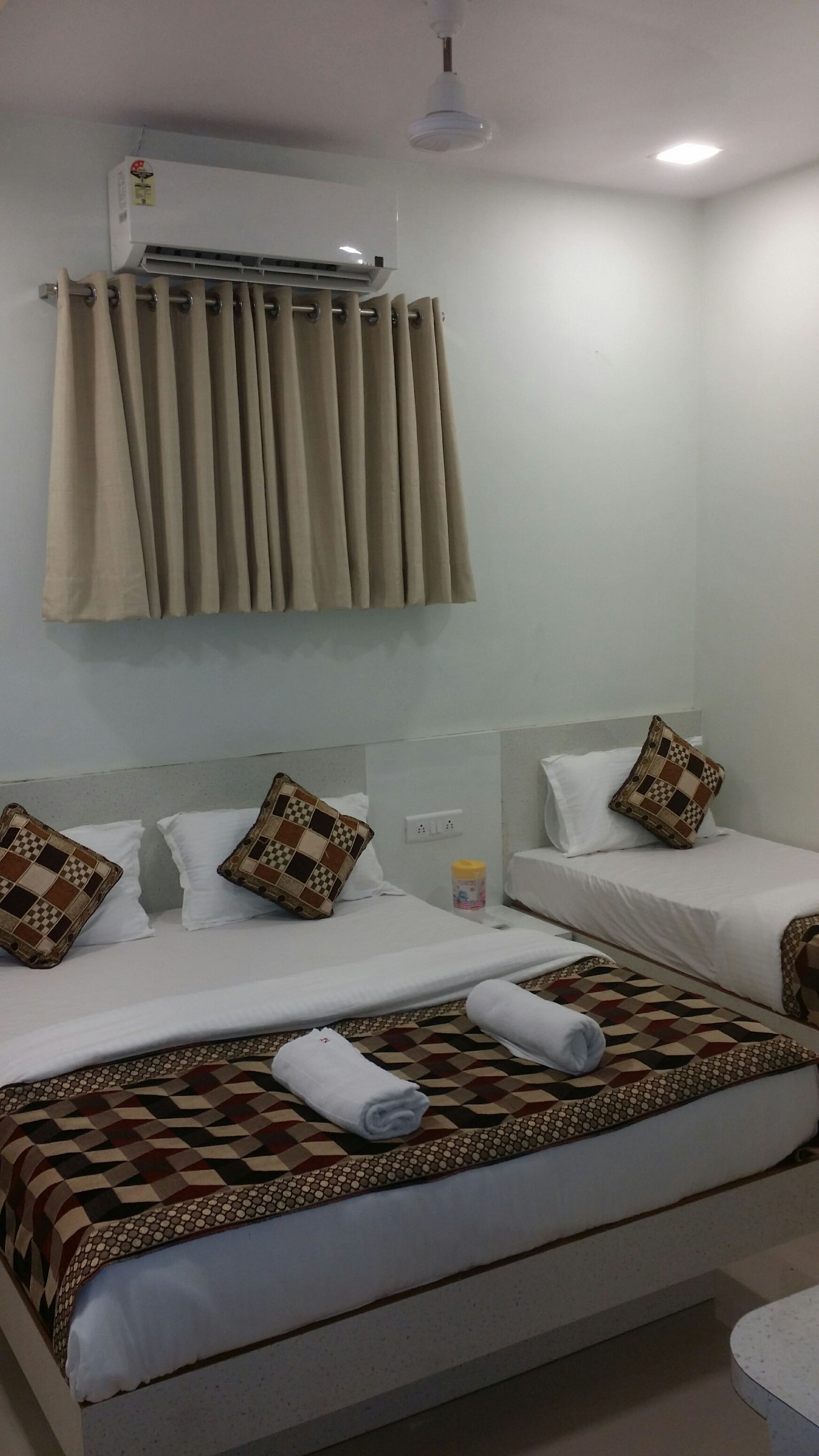 Photo - Hotel KF Residency