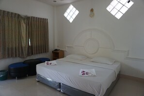 Dobbeltrom – standard | Skrivebord og wi-fi (inkludert)